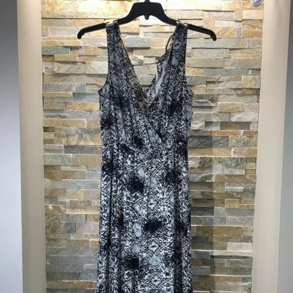 DR2 by Daniel Rainn Sleeveless JUMPSUIT - Picture 4 of 6